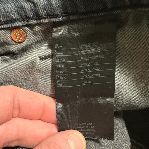 Volcom Men’s Jeans - Picture 3 of 4